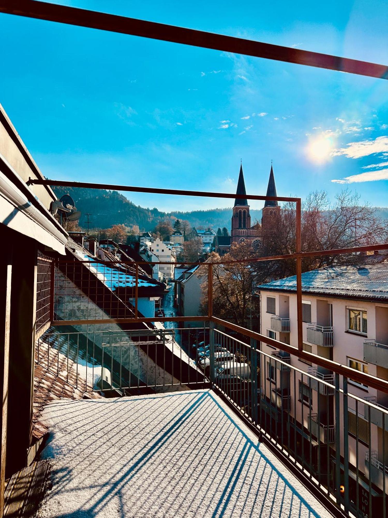Zentrale Wohnung Mit Dachterasse Брегенц Экстерьер фото